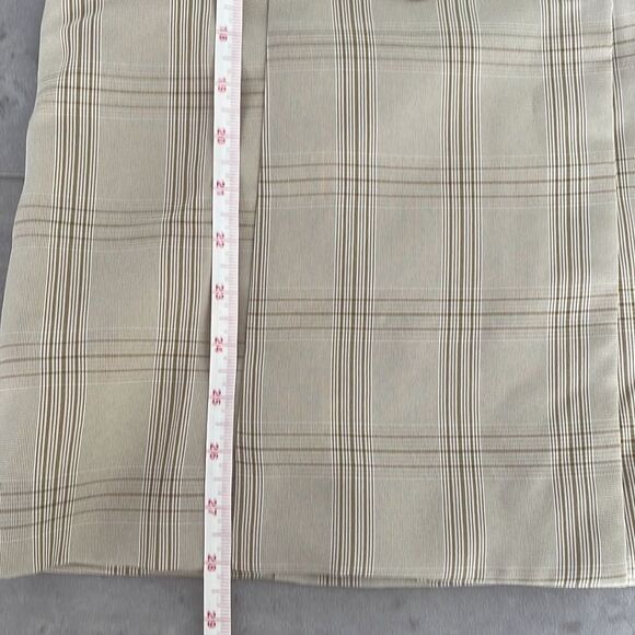 PRETTYLITTLETHING women’s loose fit stone checked woven blazer NWT size 4 - Picture 15 of 16